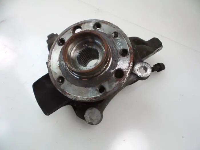 Knuckle, front right Fiat Croma