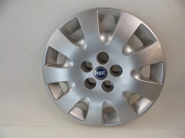 Wheel cover (spare) Fiat Croma
