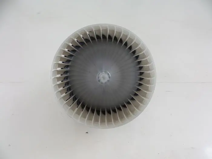 Heating and ventilation fan motor Opel Insignia
