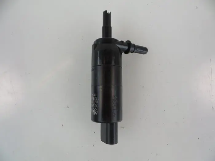 Headlight washer pump BMW X3