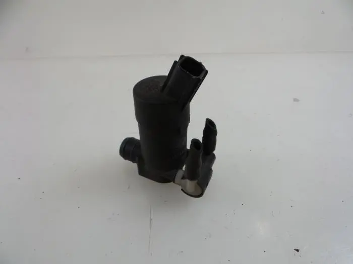 Windscreen washer pump Ford Mondeo
