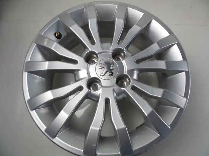 Wheel Peugeot 207