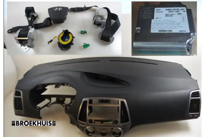 Airbag set + dashboard Hyundai I20