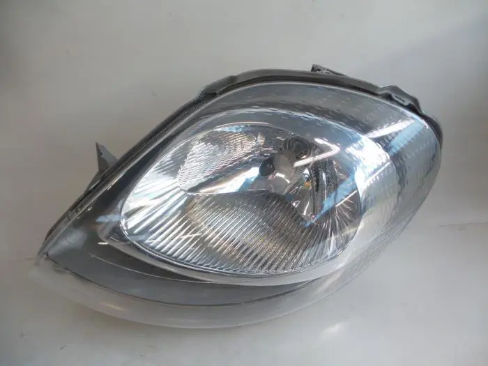 Headlight, left Opel Vivaro