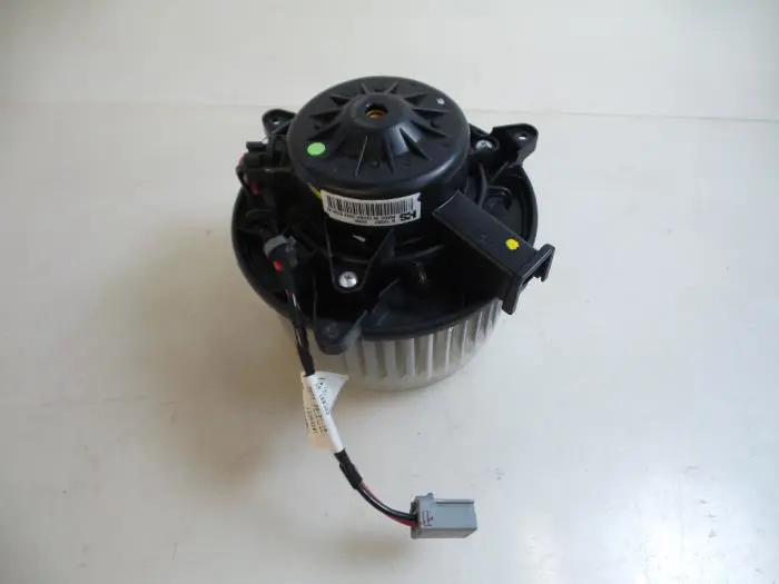 Motor de ventilador de calefactor Opel Meriva