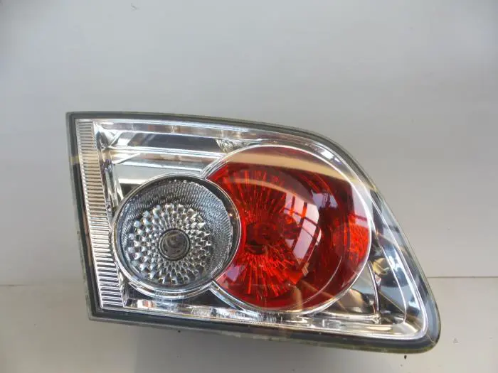 Luz trasera izquierda Mazda 6.