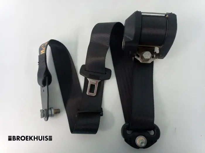 Rear seatbelt, left Iveco Daily