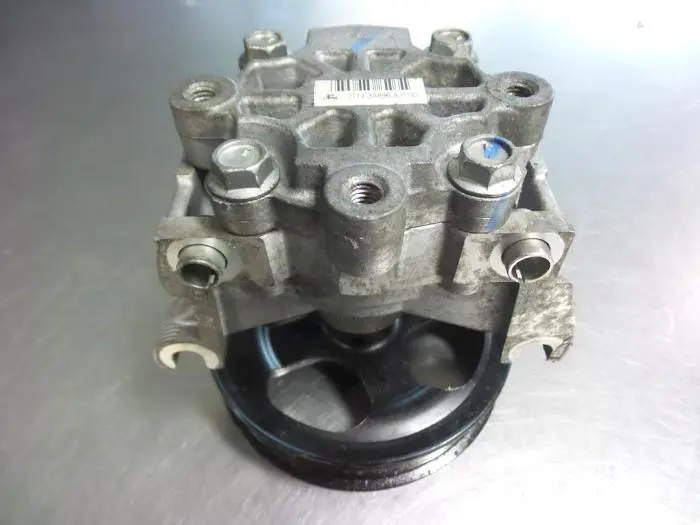 Power steering pump Ford Connect