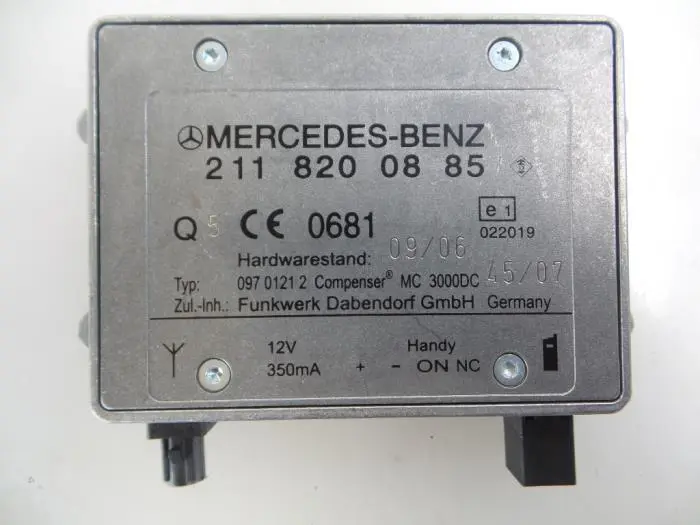 Amplificador de antena Mercedes E-Klasse