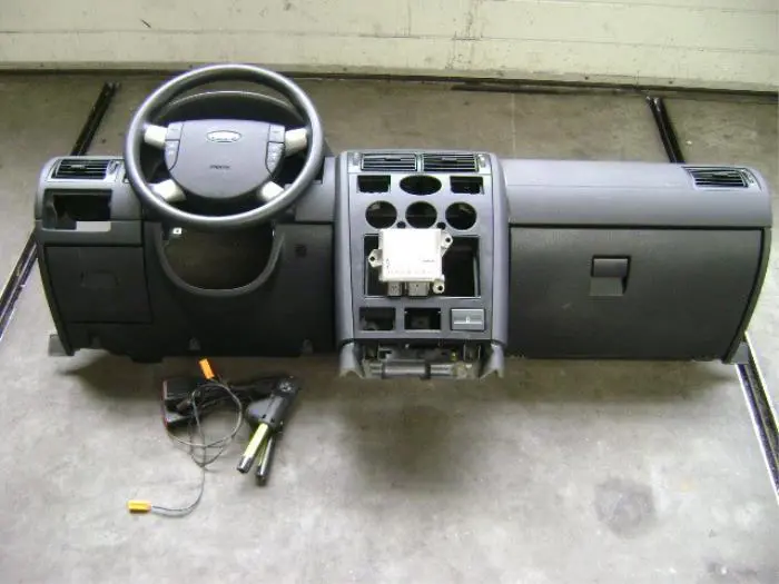 Airbag set + dashboard Ford Mondeo