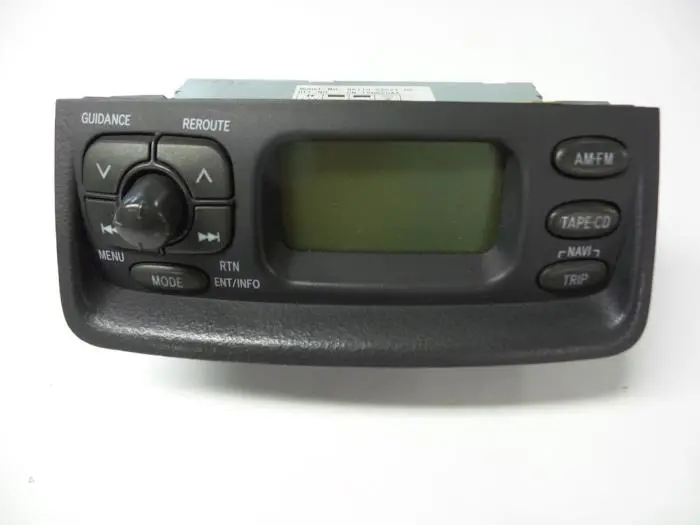 Radio control panel Toyota Yaris