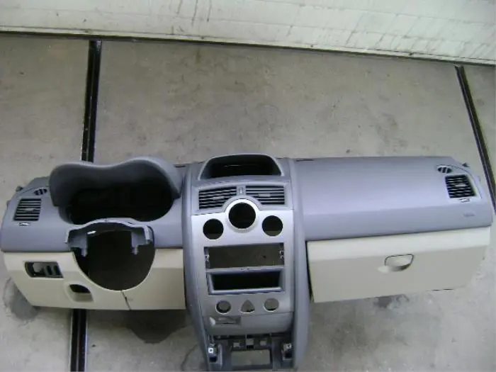 Airbag set + dashboard Renault Megane