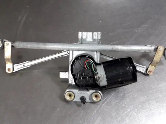 Wiper motor + mechanism Ford KA