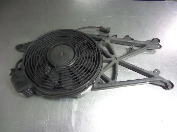 Air conditioning cooling fans Opel Meriva