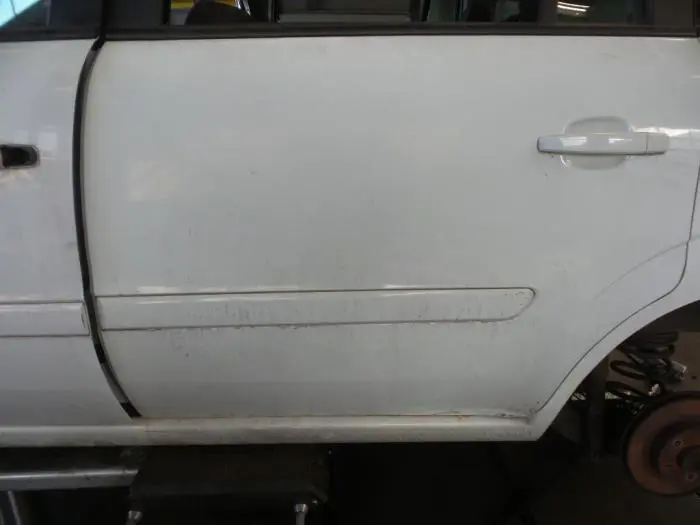 Drzwi lewe tylne wersja 4-drzwiowa Opel Zafira C