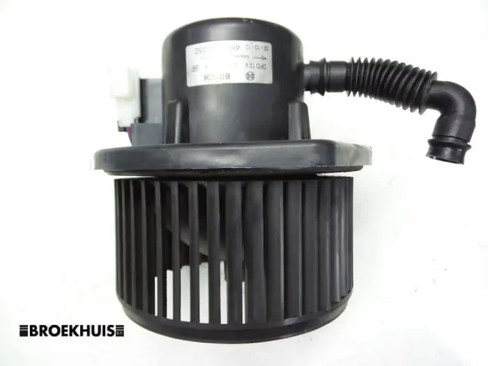 Heating and ventilation fan motor Nissan Vanette