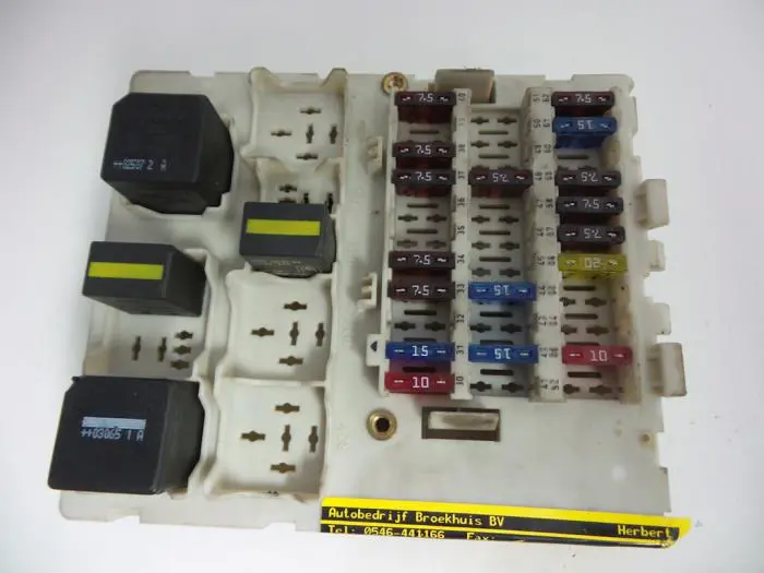 Fuse box Ford Transit Connect