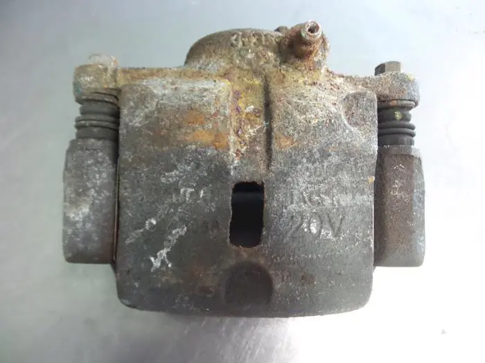 Front brake calliper, left Hyundai Atos