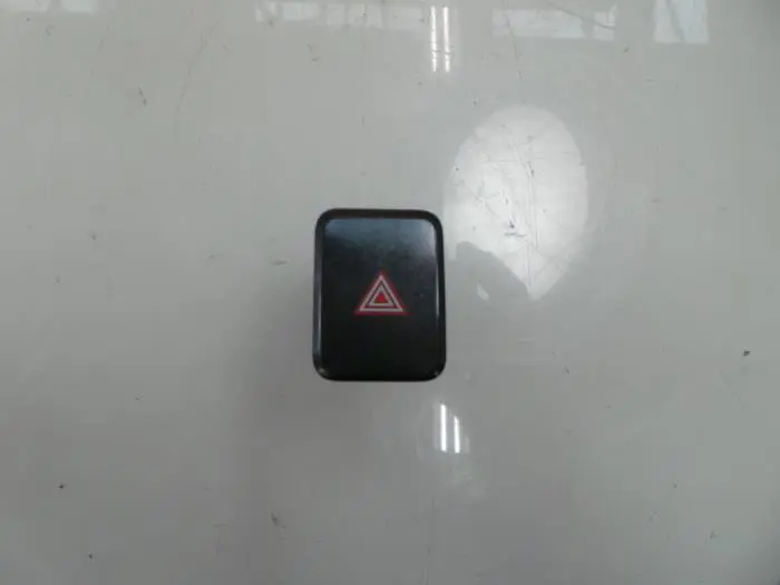 Commutateur éclairage d'urgence Toyota Auris