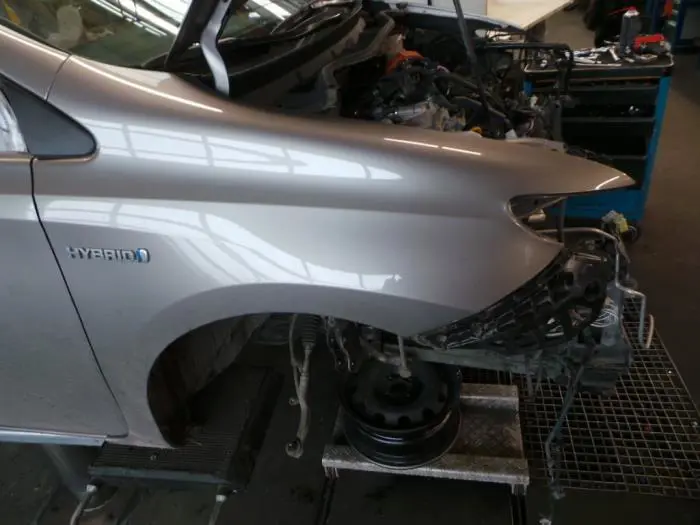 Réservoir de carburant Mazda 3.