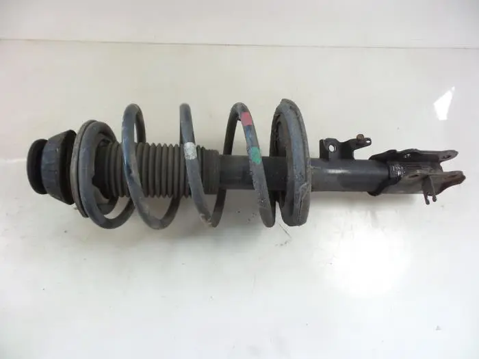 Front shock absorber rod, right Hyundai I20