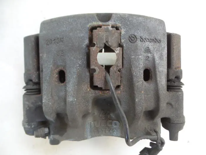 Rear brake calliper, left Iveco New Daily