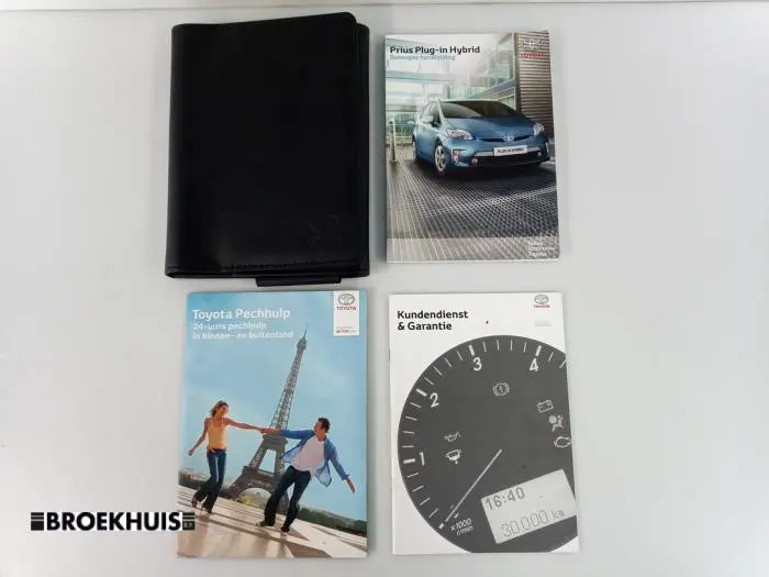 Instructie Boekje Toyota Prius