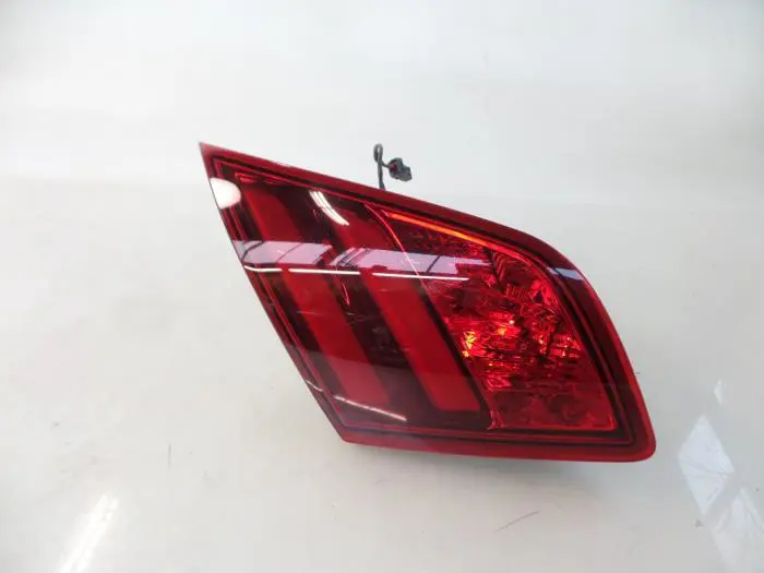 Tylne swiatlo pozycyjne lewe Peugeot 308