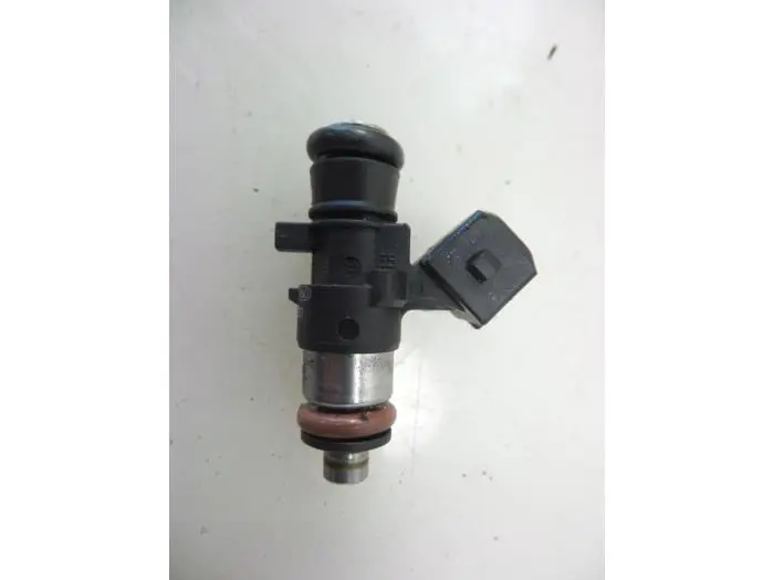 Injector (petrol injection) Fiat 500