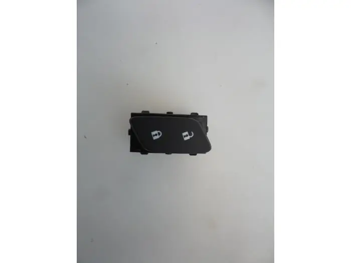 Central locking switch Opel Astra